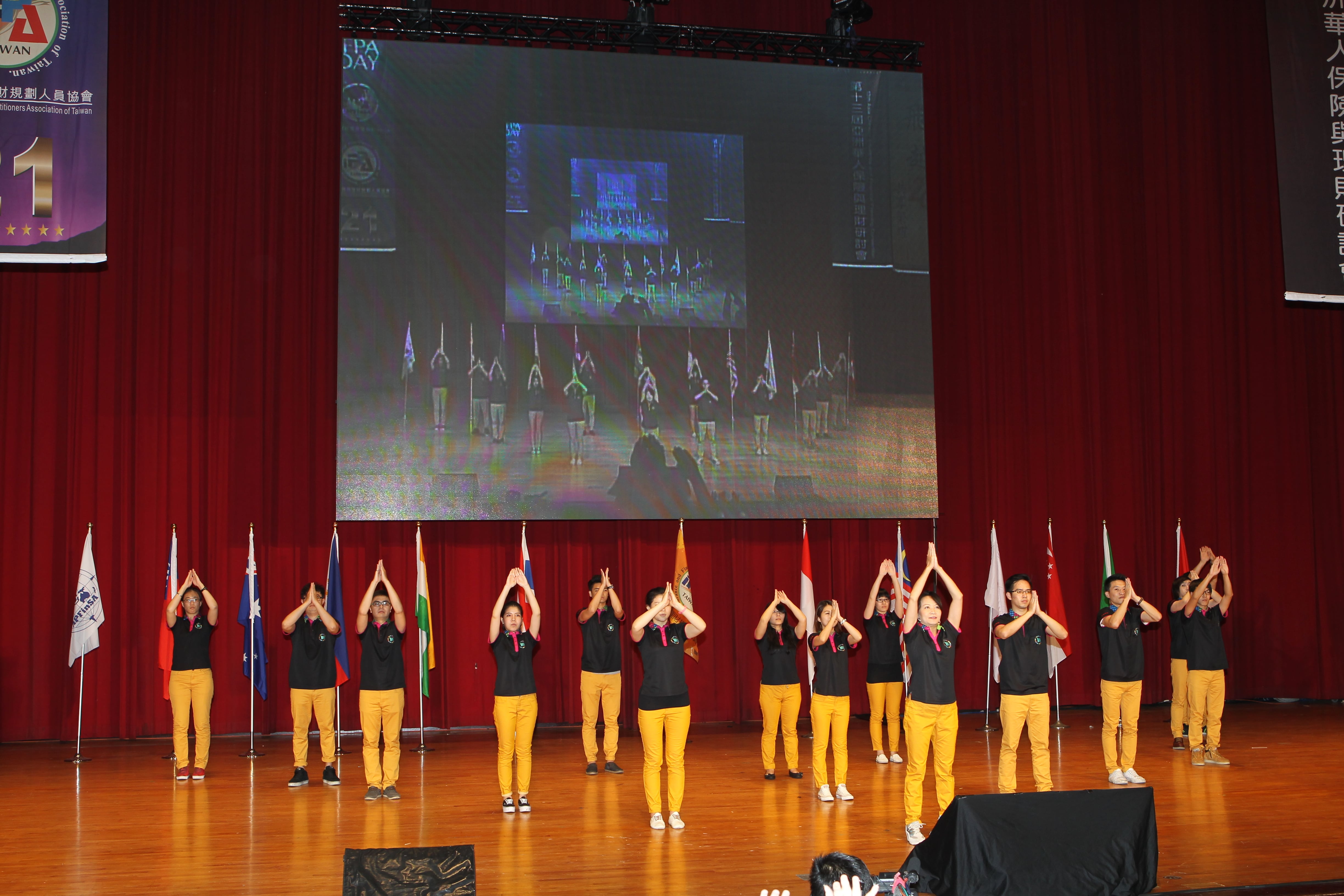 G44E6342-min.JPG